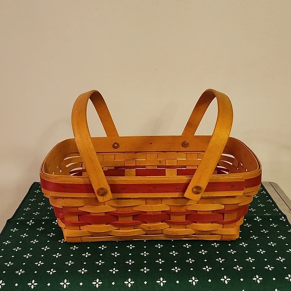 Longaberger 1996 Holiday Cheer Basket